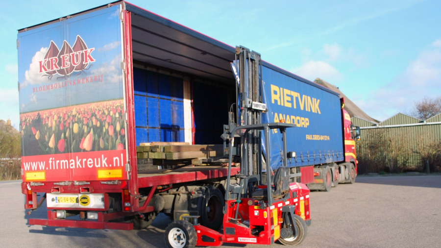 Rietvink transport kooiaap transport julianadorp